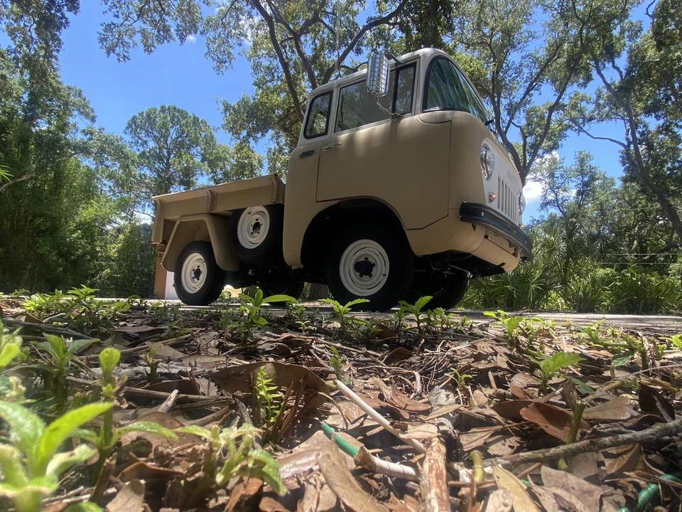 1957 Jeep Forward Control - Image 29 of 31