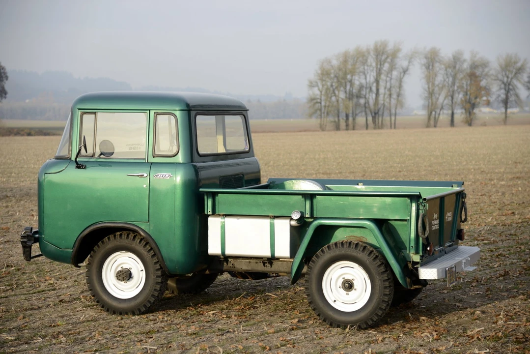 1957 Jeep Forward Control - Image 5 of 31