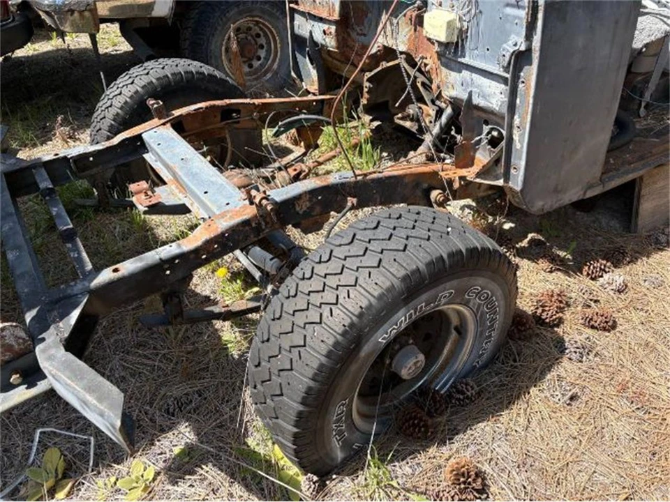 1957 Willys Jeep Wagon - Image 7 of 24