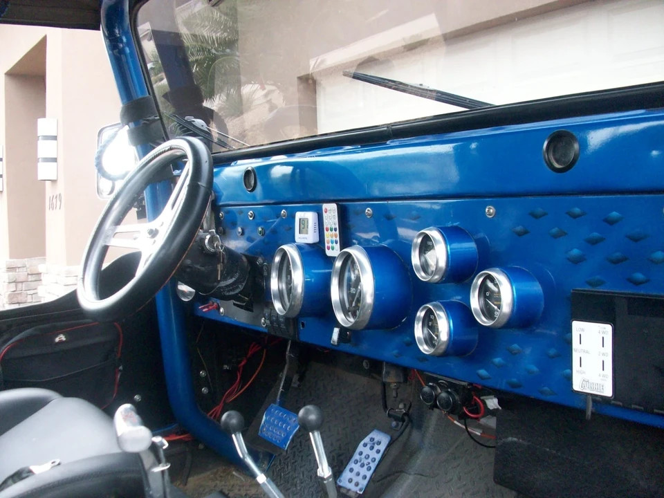 1957 Willys Jeep Wagon - Image 5 of 14