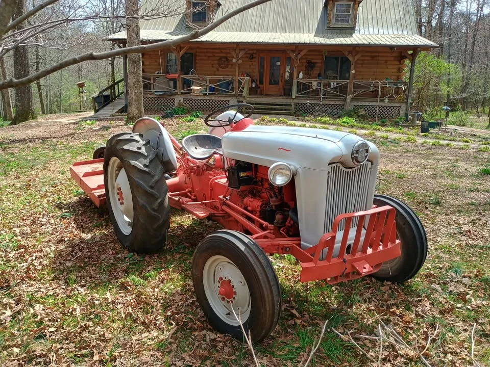 1957 Ford Tractor - Image 9 of 14