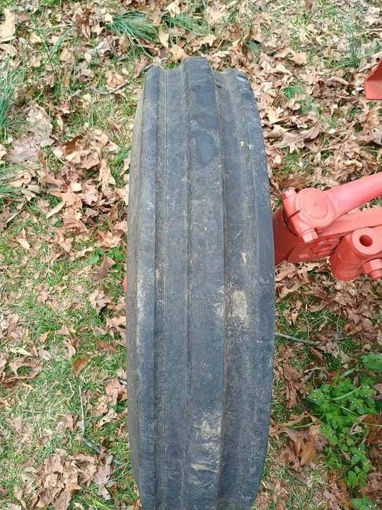 1957 Ford Tractor - Image 13 of 14