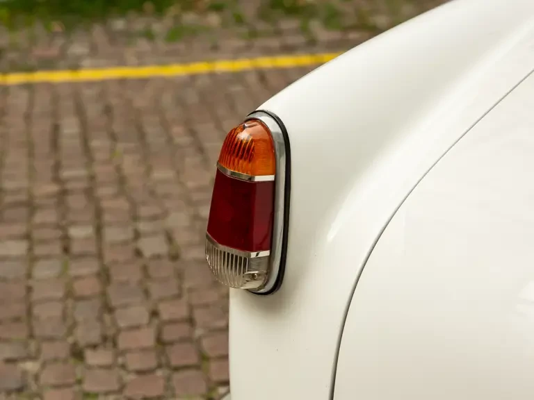 1958 Alfa Romeo 1900 - Image 25 of 31