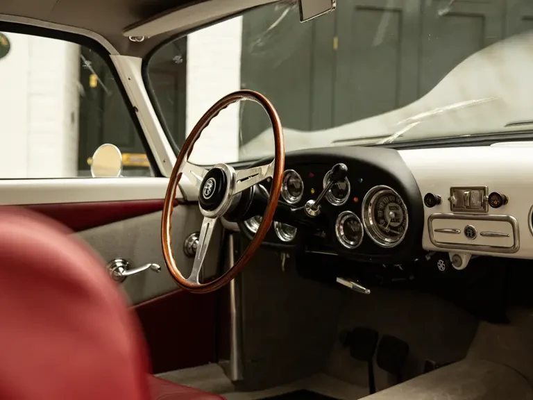 1958 Alfa Romeo 1900 - Image 22 of 31