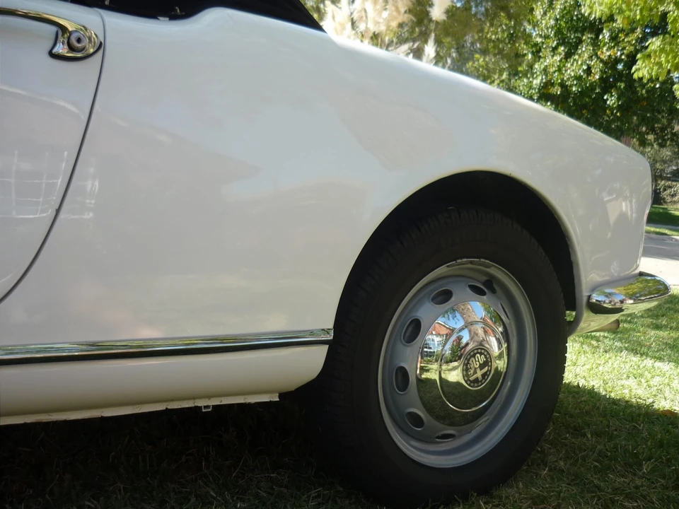 1958 Alfa Romeo Giulietta - Image 9 of 31