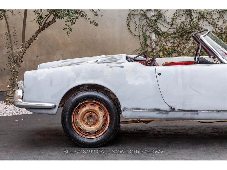1958 Alfa Romeo Giulietta - Image 10 of 31