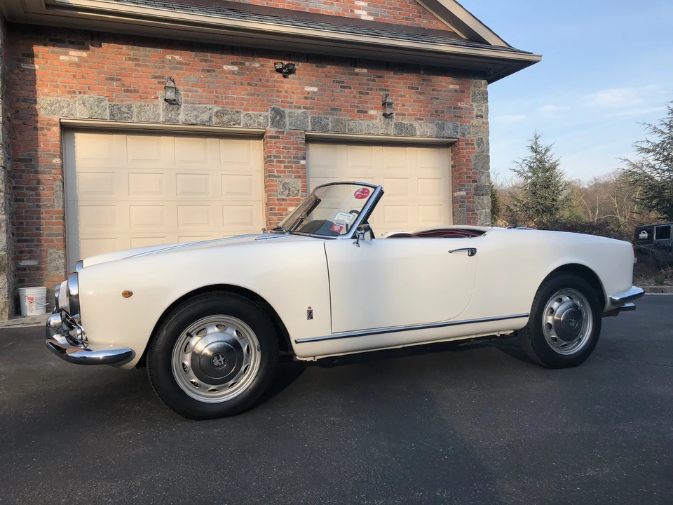 1958 Alfa Romeo Giulietta - Image 15 of 31