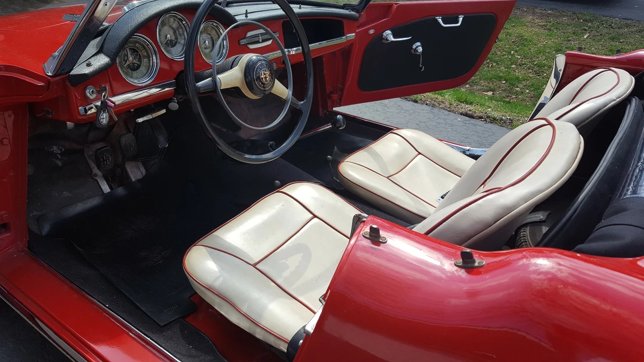1958 Alfa Romeo Giulietta - Image 11 of 31