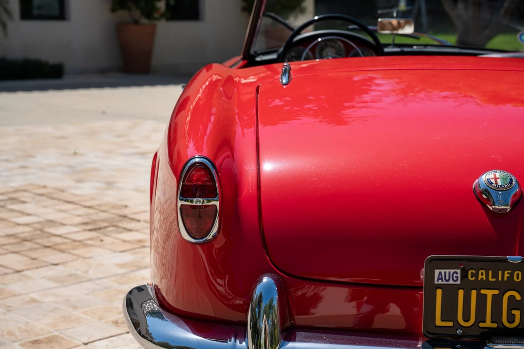 1958 Alfa Romeo Giulietta - Image 27 of 31