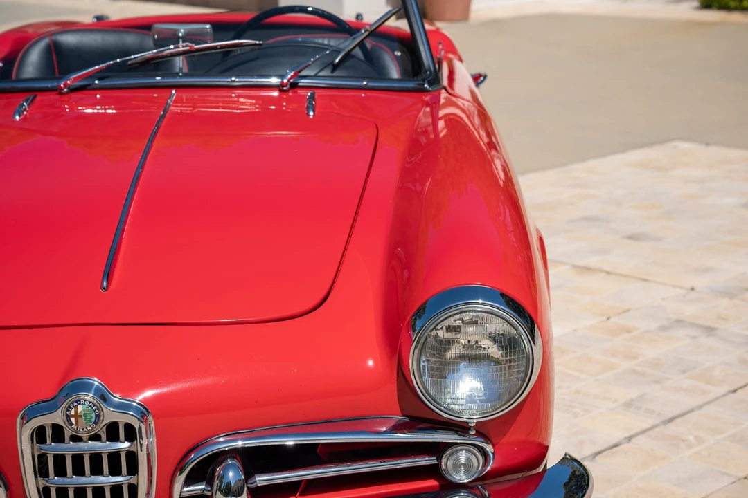 1958 Alfa Romeo Giulietta - Image 13 of 31