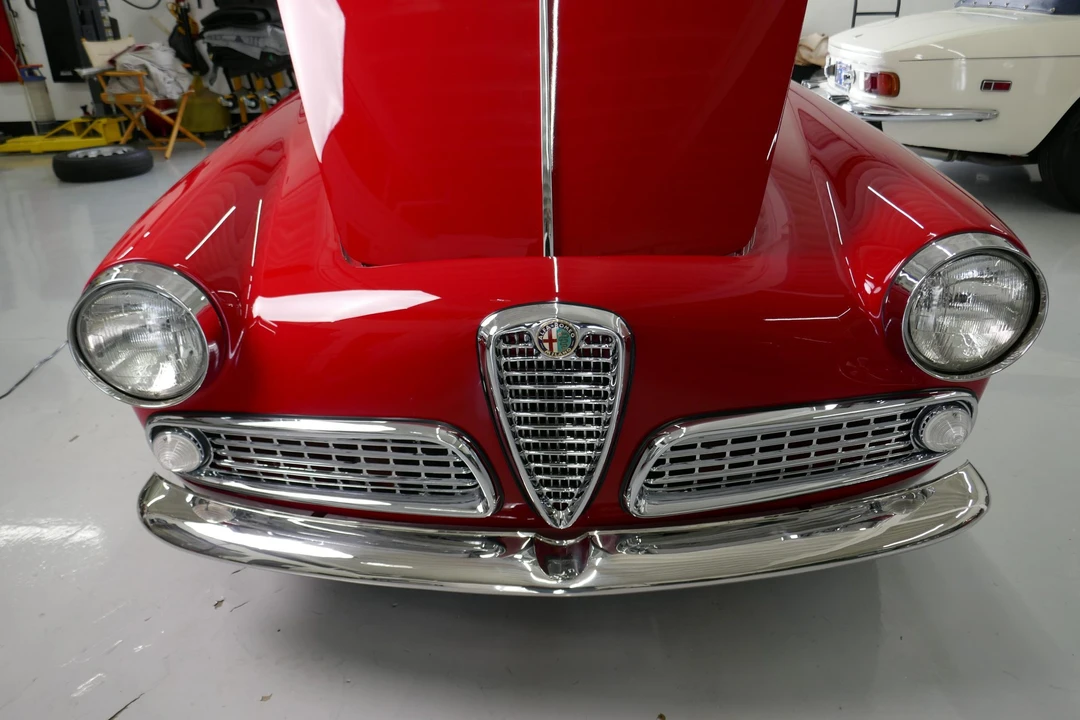 1958 Alfa Romeo Giulietta - Image 25 of 31