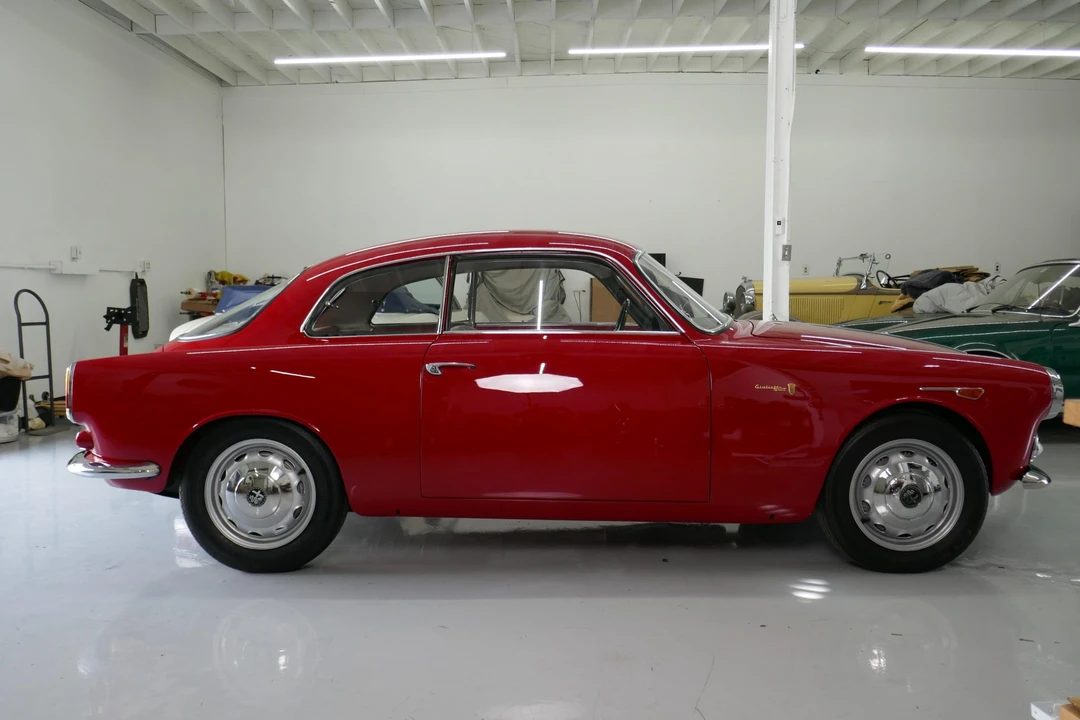 1958 Alfa Romeo Giulietta - Image 13 of 31
