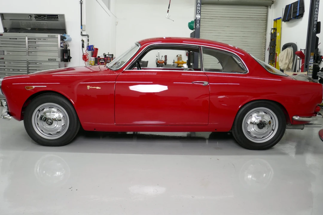 1958 Alfa Romeo Giulietta - Image 6 of 31