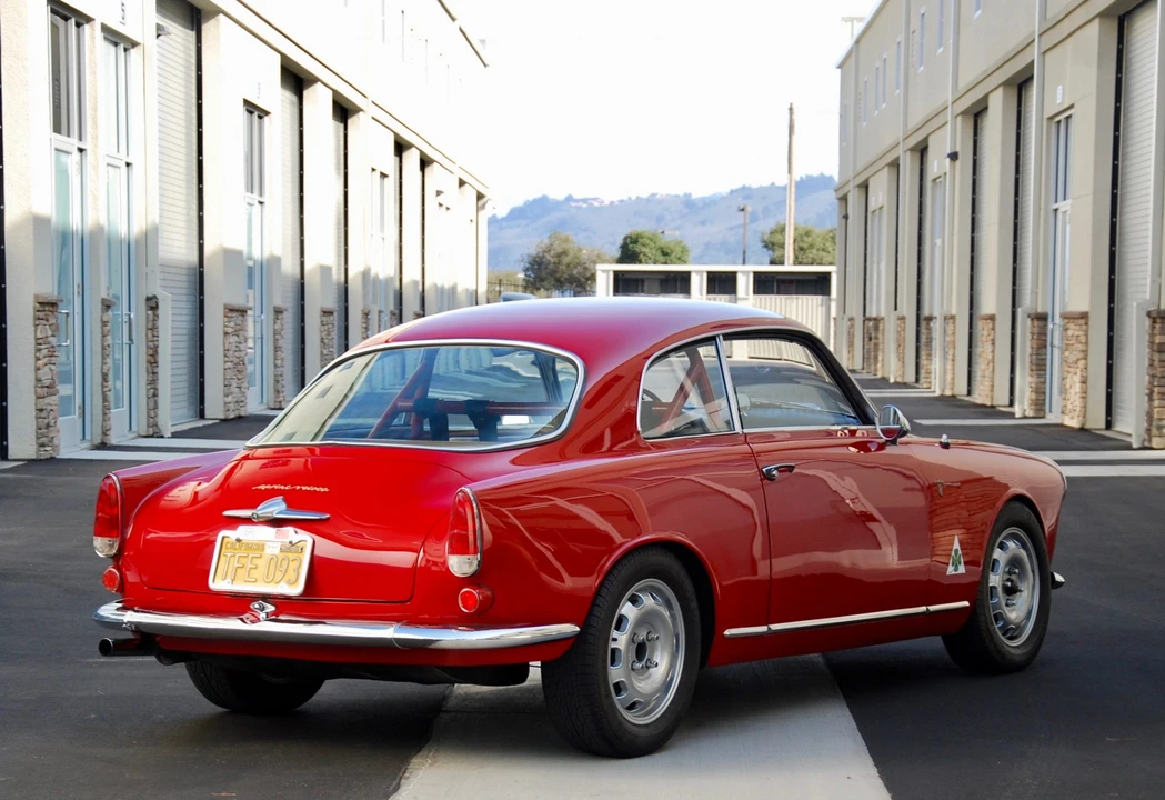 1958 Alfa Romeo Giulietta - Image 8 of 31