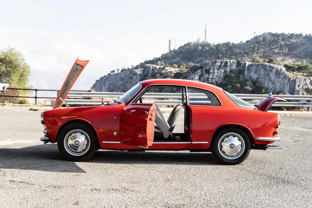 1958 Alfa Romeo Giulietta - Image 9 of 31