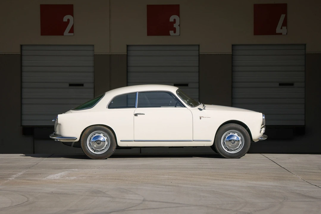 1958 Alfa Romeo Giulietta - Image 18 of 31
