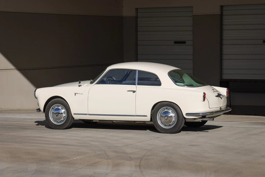 1958 Alfa Romeo Giulietta - Image 9 of 31