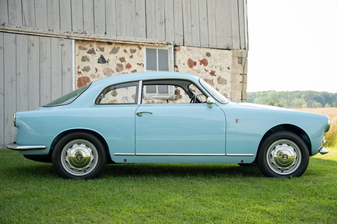 1958 Alfa Romeo Giulietta Sprint Speciale - Image 3 of 31