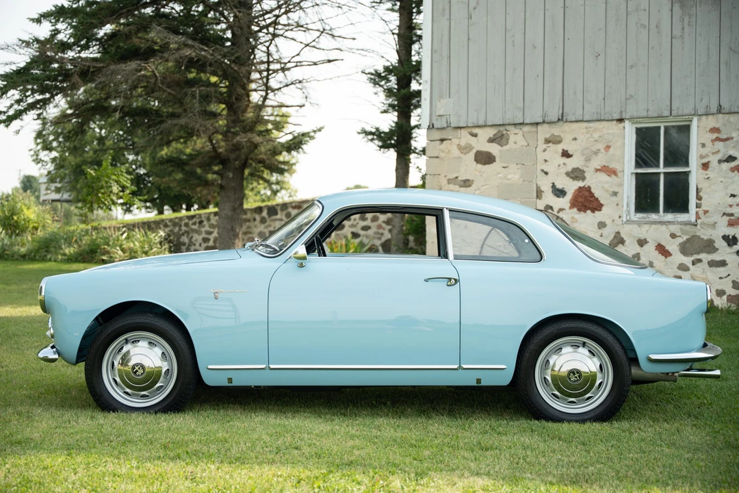 1958 Alfa Romeo Giulietta Sprint Speciale - Image 9 of 31