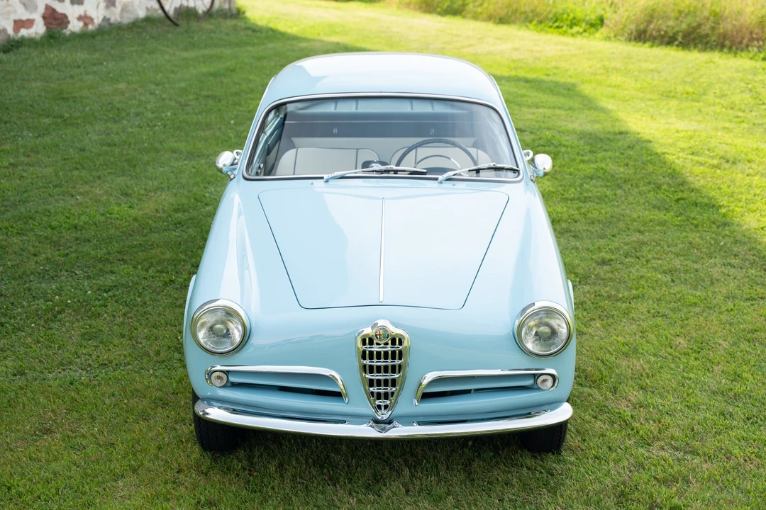1958 Alfa Romeo Giulietta Sprint Speciale - Image 12 of 31