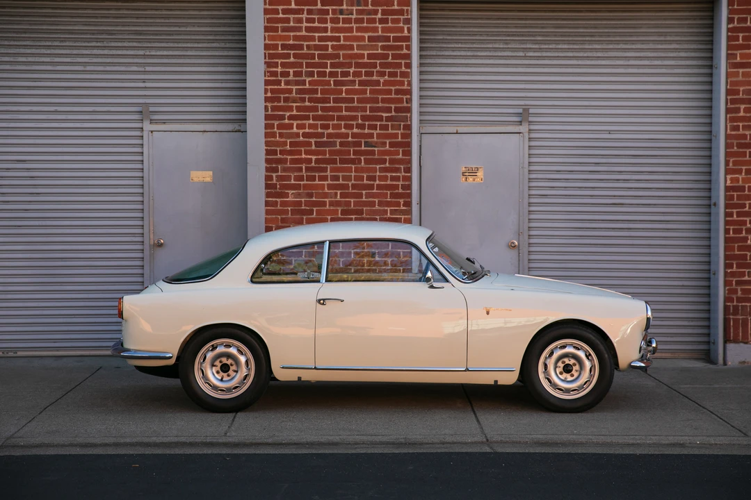 1958 Alfa Romeo Giulietta - Image 16 of 31