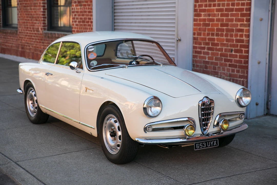 1958 Alfa Romeo Giulietta - Image 15 of 31