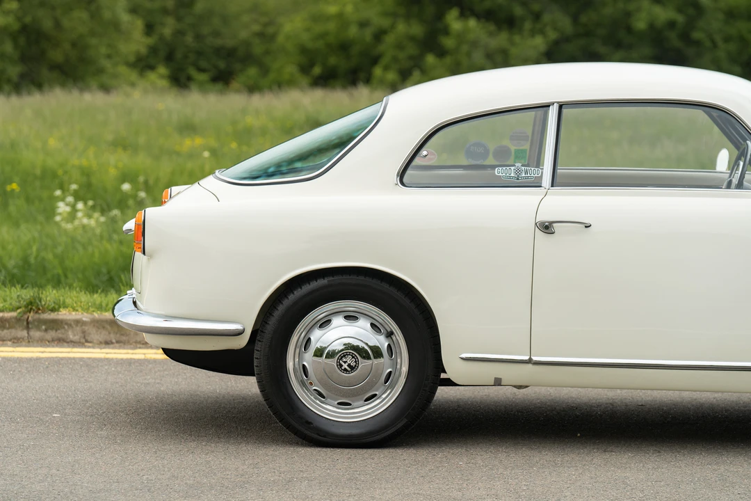 1958 Alfa Romeo Giulietta - Image 28 of 31