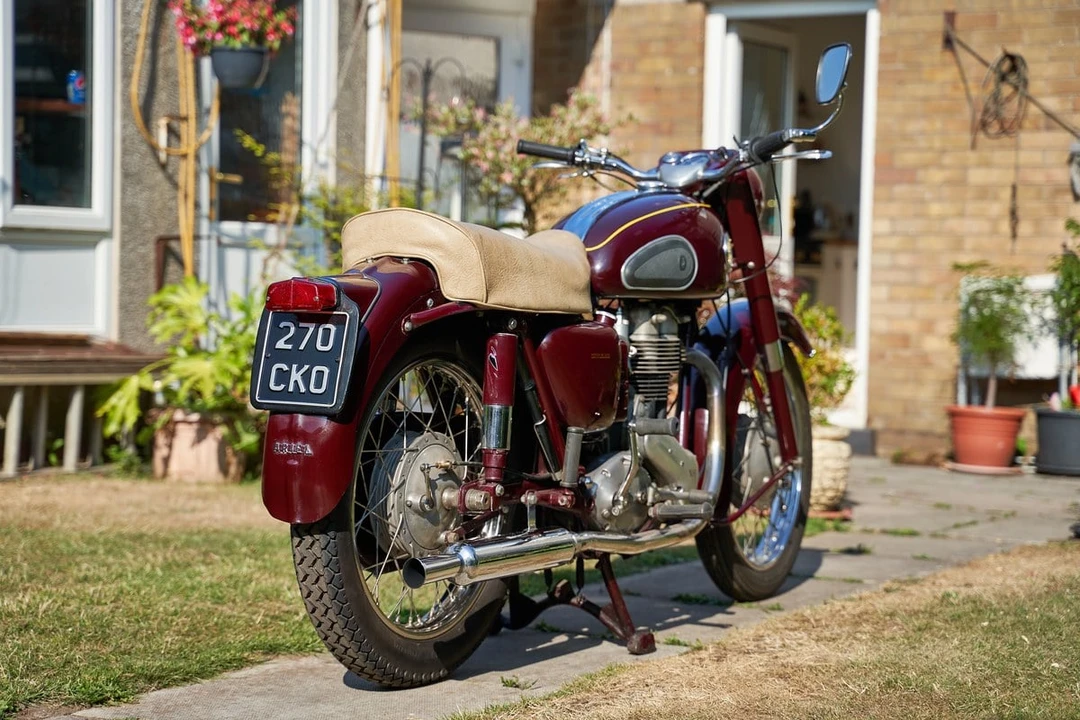 1958 Ariel Motorcycles - Image 10 of 30