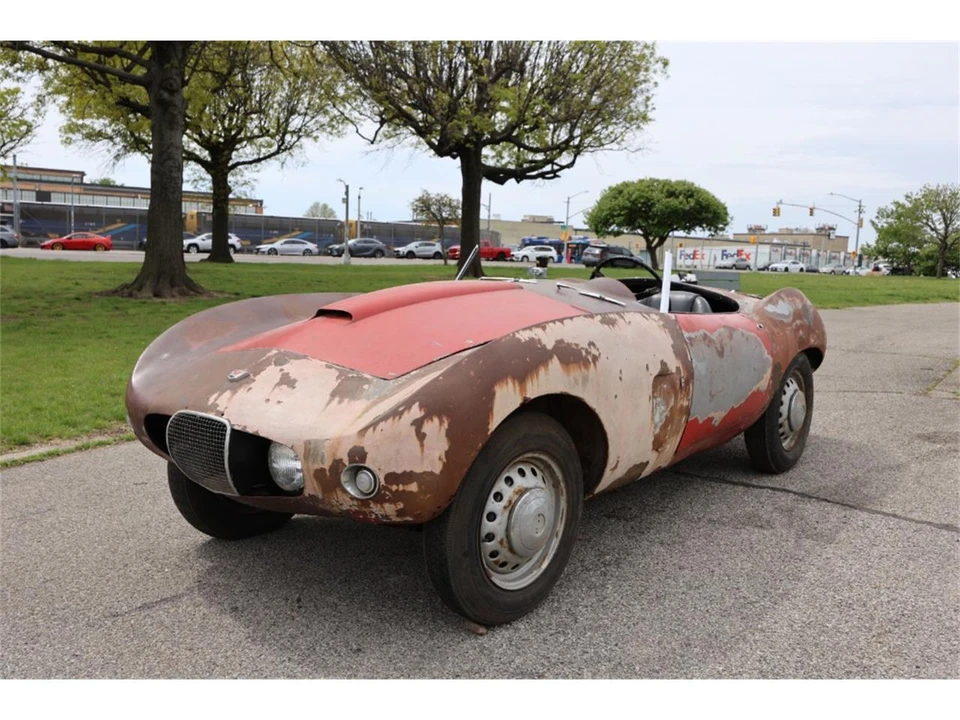 1958 Arnolt - Image 2 of 6