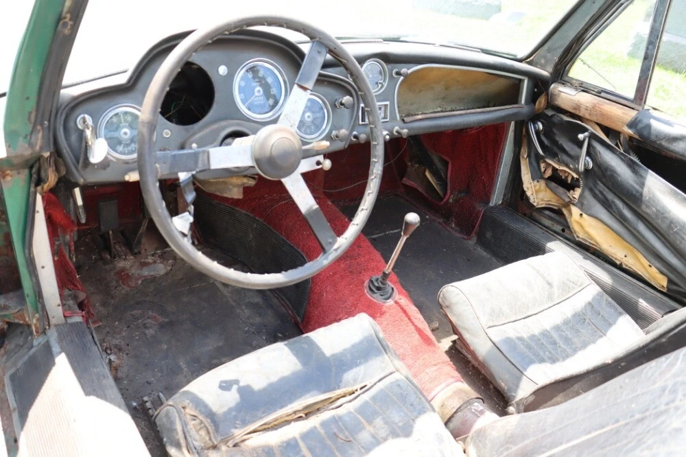 1958 Aston Martin DB1 & DB2 & DB2/4 & DB Mark III - Image 7 of 8