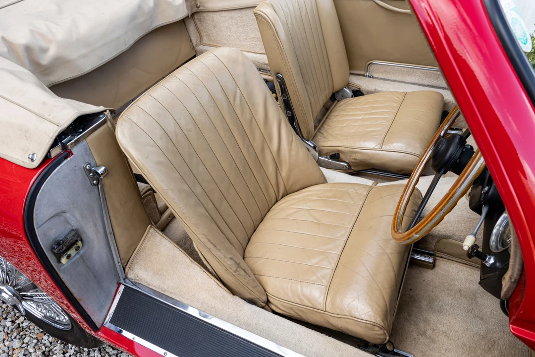 1958 Aston Martin DB1 & DB2 & DB2/4 & DB Mark III - Image 17 of 31
