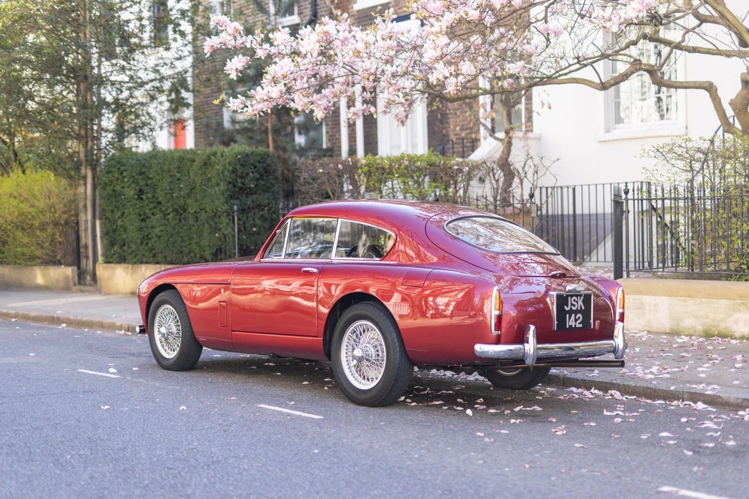 1958 Aston Martin DB1 & DB2 & DB2/4 & DB Mark III - Image 15 of 30
