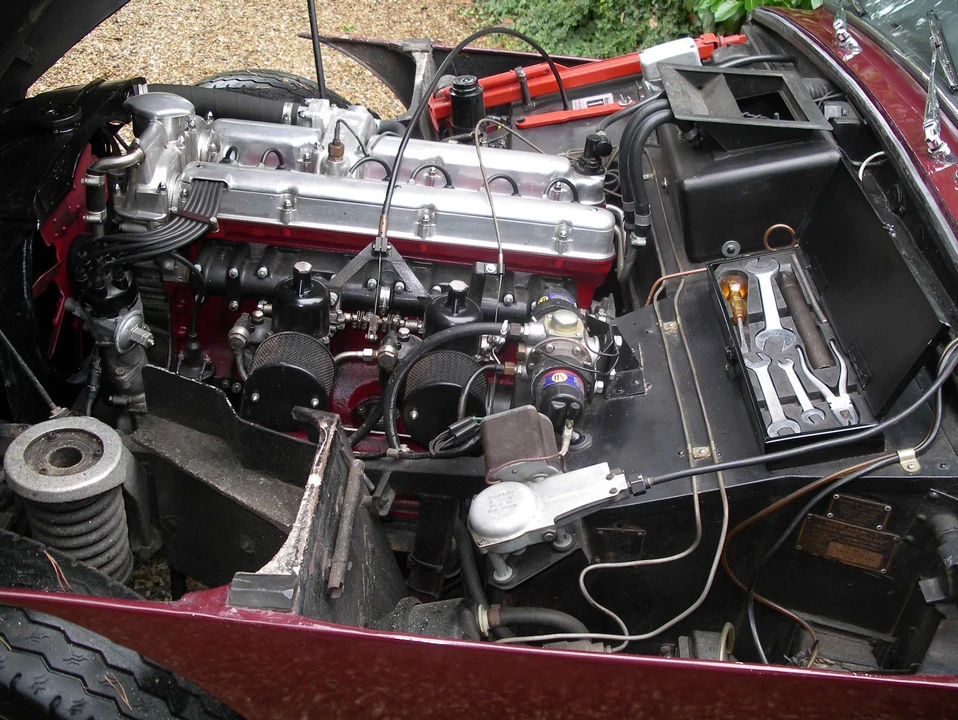 1958 Aston Martin DB1 & DB2 & DB2/4 & DB Mark III - Image 6 of 6
