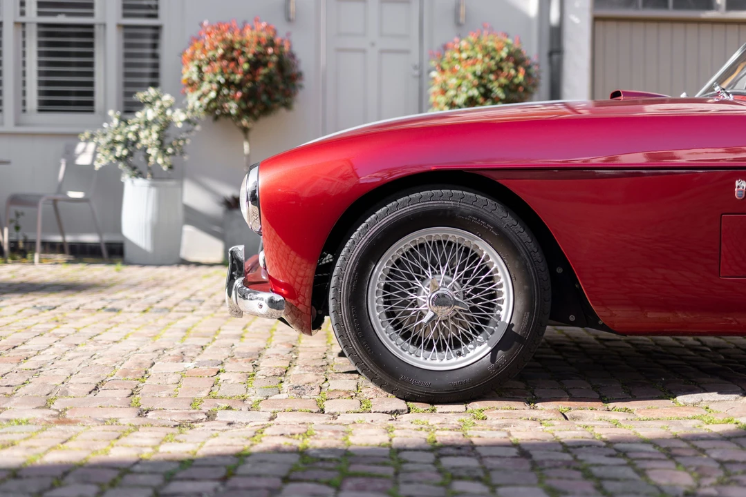 1958 Aston Martin DB1 & DB2 & DB2/4 & DB Mark III - Image 14 of 30