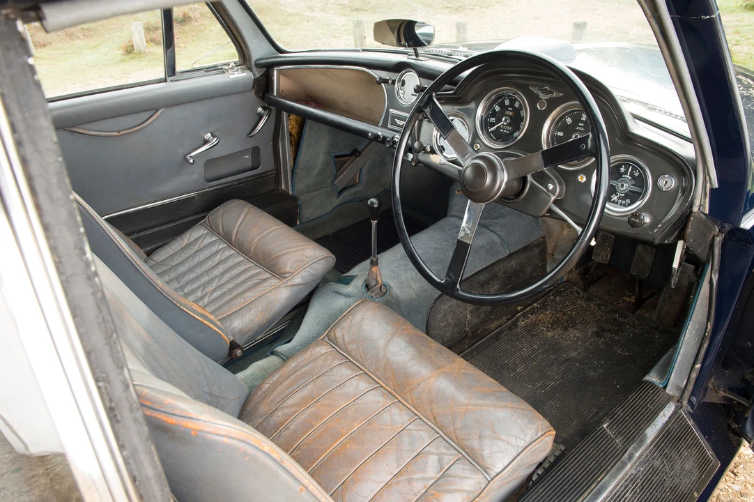 1958 Aston Martin DB1 & DB2 & DB2/4 & DB Mark III - Image 25 of 30