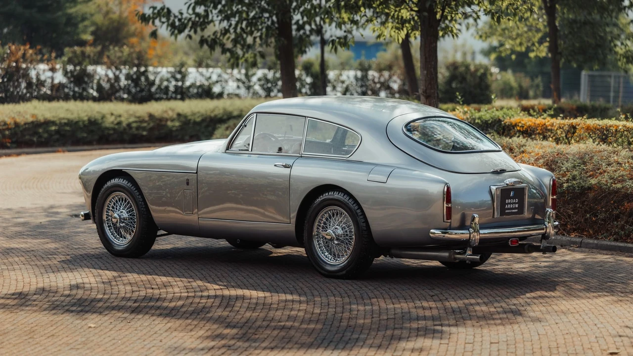 1958 Aston Martin DB1 & DB2 & DB2/4 & DB Mark III - Image 7 of 13