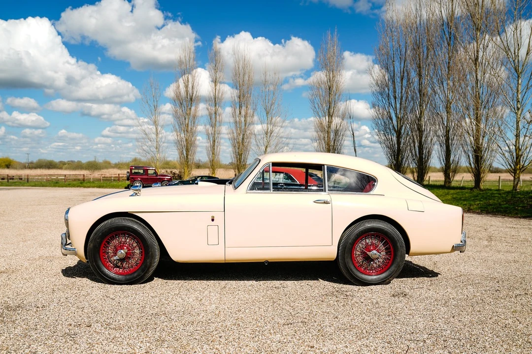 1958 Aston Martin DB1 & DB2 & DB2/4 & DB Mark III - Image 11 of 30