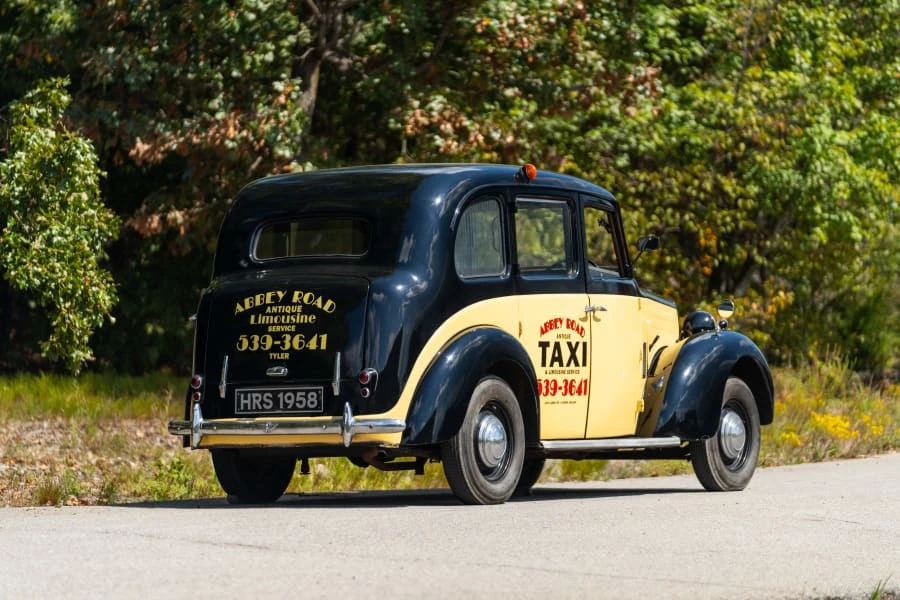 1958 Austin - Image 3 of 18