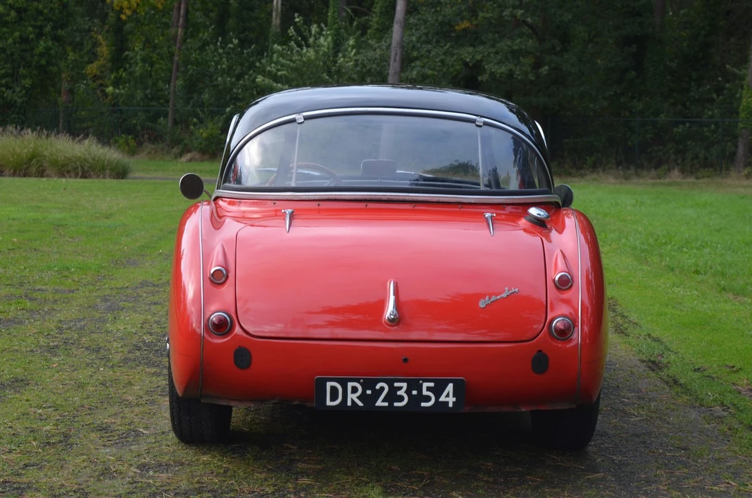 1958 Austin-Healey 100-6 - Image 8 of 30
