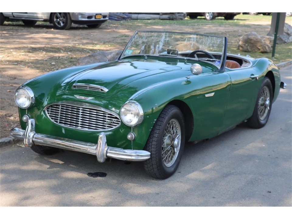 1958 Austin-Healey 100-6 - Image 2 of 8