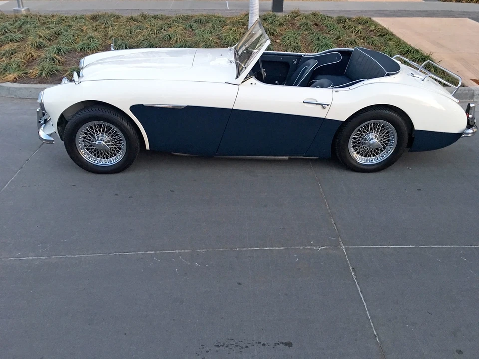 1958 Austin-Healey 100-6 - Image 5 of 31