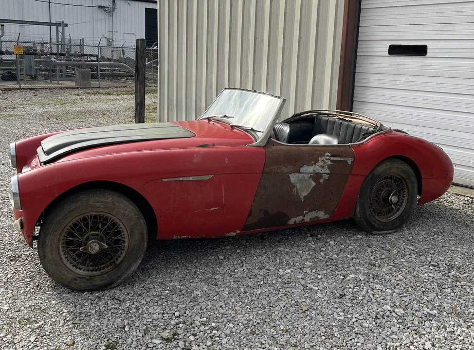 1958 Austin-Healey 100-6 - Image 2 of 31