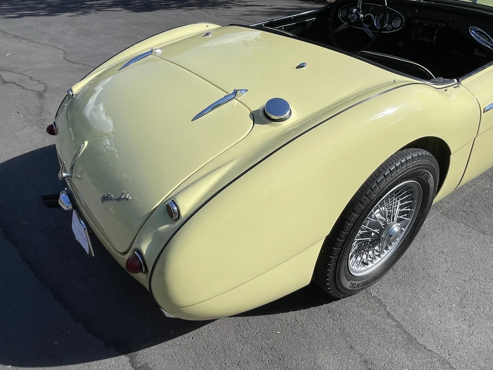 1958 Austin-Healey 100-6 - Image 19 of 31
