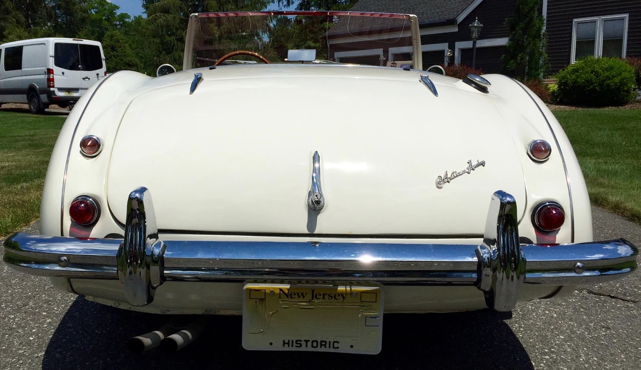 1958 Austin-Healey 100-6 - Image 9 of 31