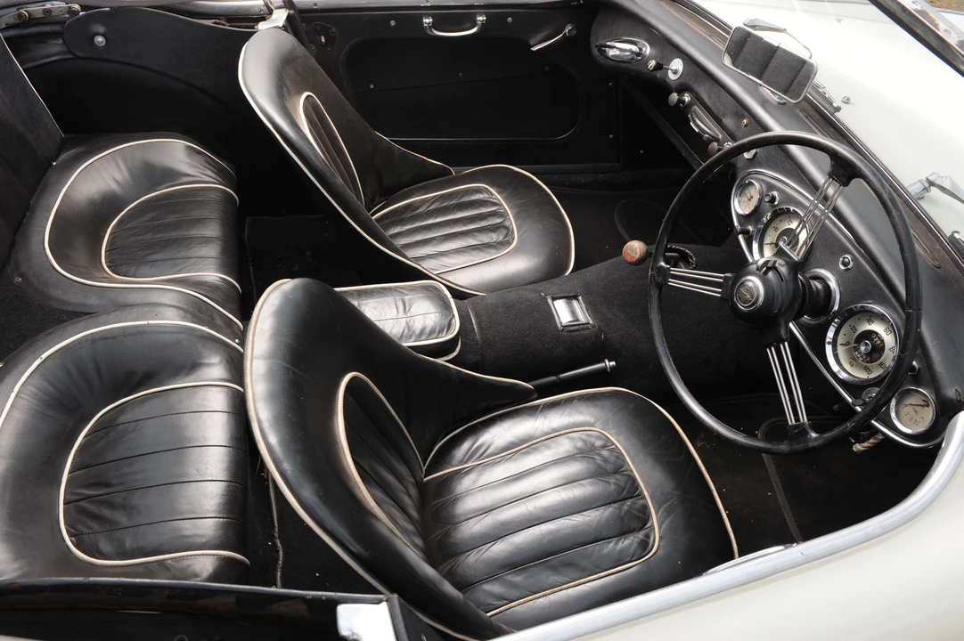 1958 Austin-Healey 100-6 - Image 6 of 11