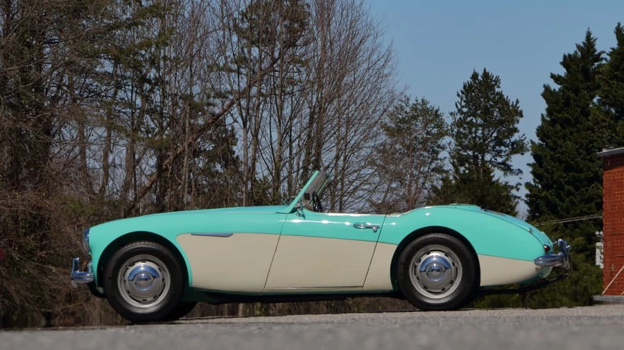 1958 Austin-Healey 100-6 - Image 2 of 20