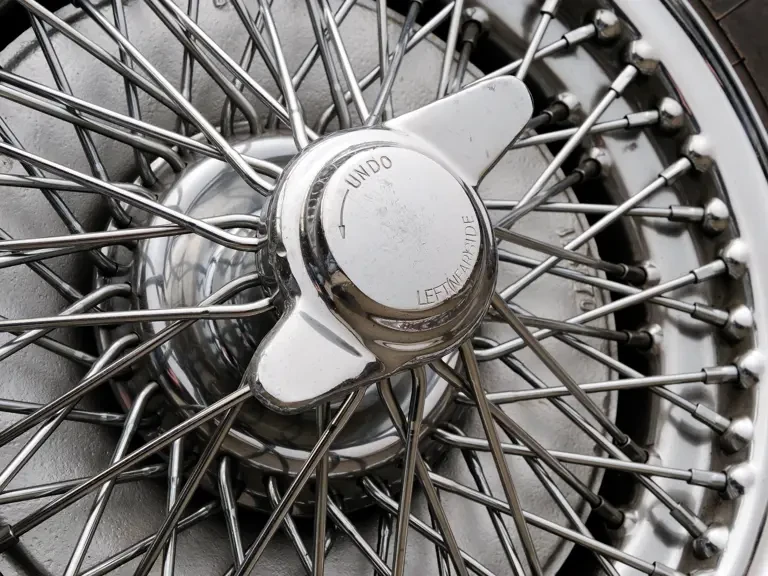 1958 Austin-Healey 100-6 - Image 9 of 14