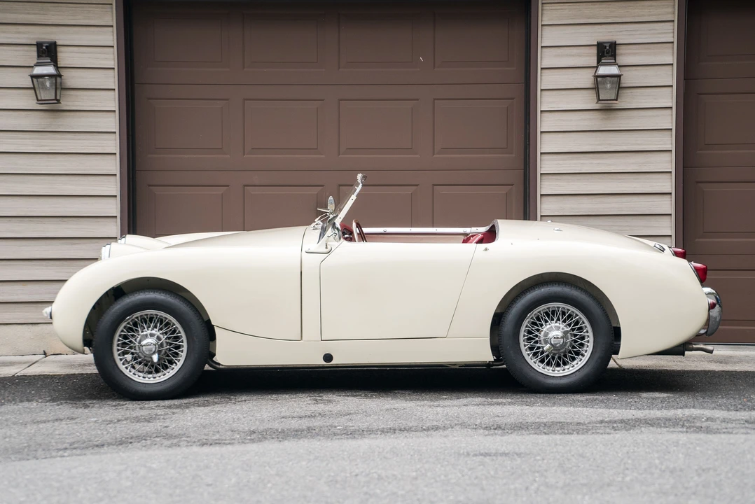 1958 Austin-Healey Sprite Mark I - Image 2 of 31