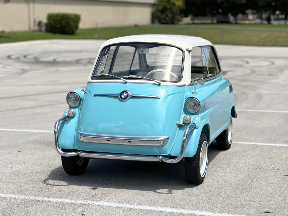 1958 BMW Isetta - Image 2 of 31