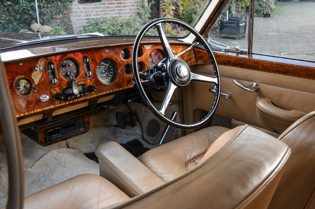 1958 Bentley S1 - Image 2 of 14